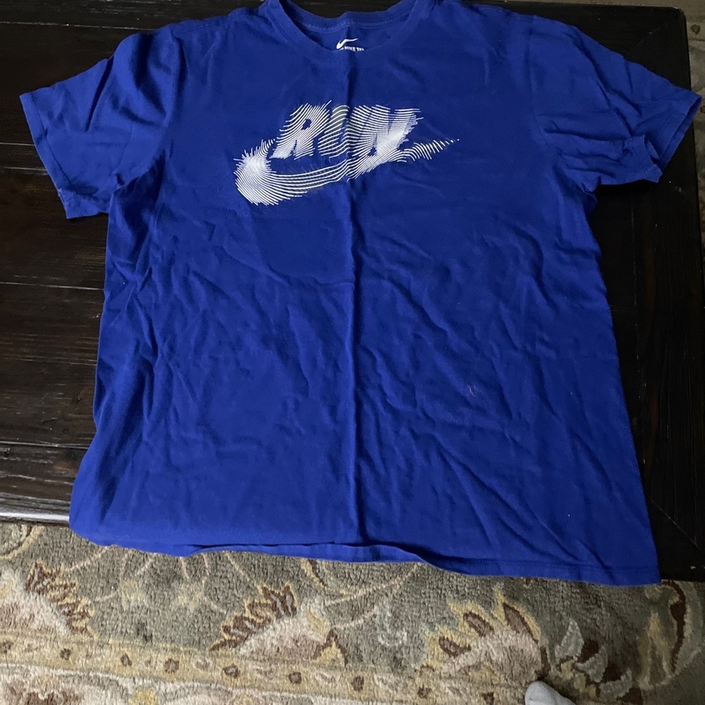 Men’s Nike Run tee